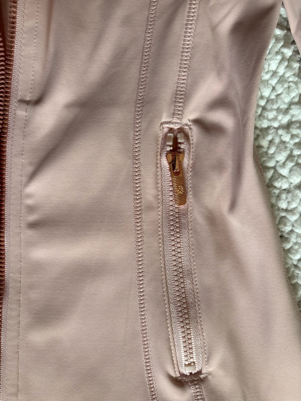 lululemon athletica Dusty Rose Zip-Up Active Jacket - Picture 6 of 8